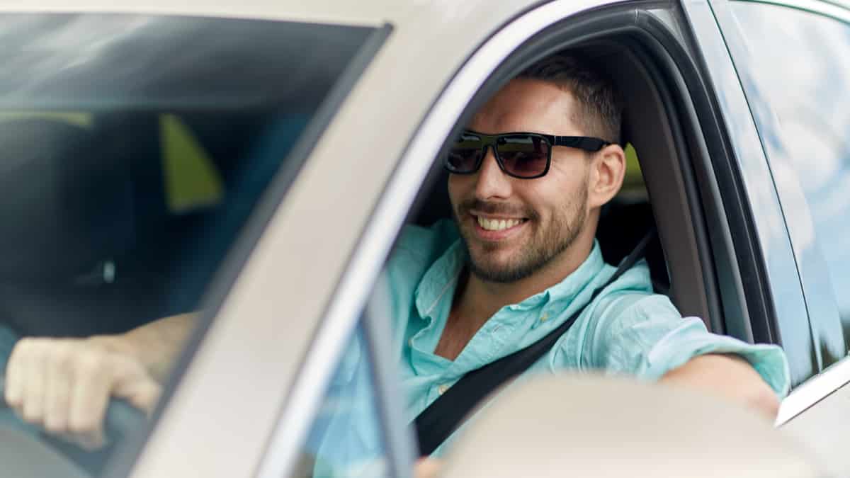 Driving with Sunglasses - Solar Bat